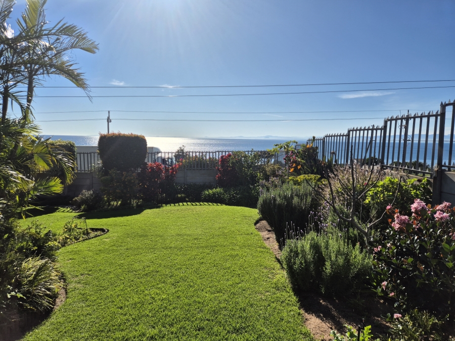5 Bedroom Property for Sale in Kleinkoornhuis Western Cape